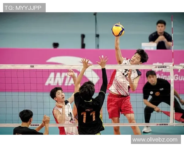 赛后分析重庆排球队与南京排球队的表现与状态对比 赛后分析重庆排球队与南京排球队的表现与状态对比