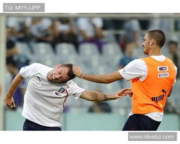 足球明星绰号茄盒的传奇故事与赛场背后的趣闻揭秘 足球明星绰号茄盒的传奇故事与赛场背后的趣闻揭秘